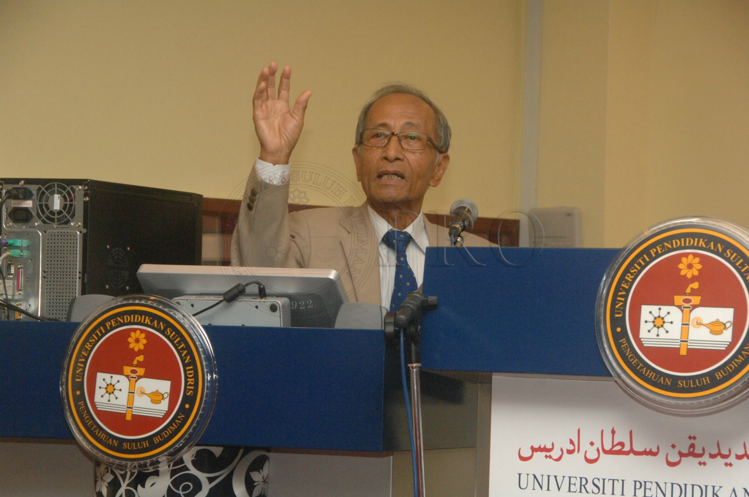 PRO 14 34 WACANA FBA 0139